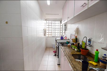 Apartamento à venda com 58m², 2 quartos e 1 vagaCozinha