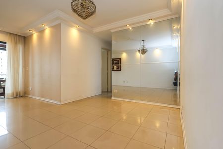 Apartamento à venda com 72m², 3 quartos e 1 vaga Apartamento à venda com 72m², 3 quartos e 1 vagaSala