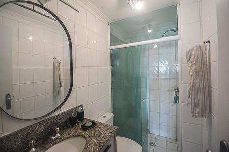 Apartamento à venda com 107m², 3 quartos e 2 vagasBanheiro
