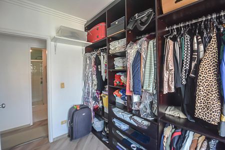 Apartamento à venda com 107m², 3 quartos e 2 vagasQuarto 2