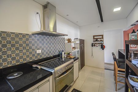 Apartamento à venda com 107m², 3 quartos e 2 vagasCozinha
