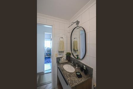 Apartamento à venda com 107m², 3 quartos e 2 vagasBanheiro