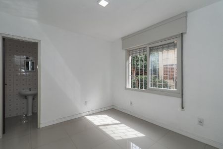 Suíte de apartamento para alugar com 1 quarto, 50m² em Jardim do Salso, Porto Alegre