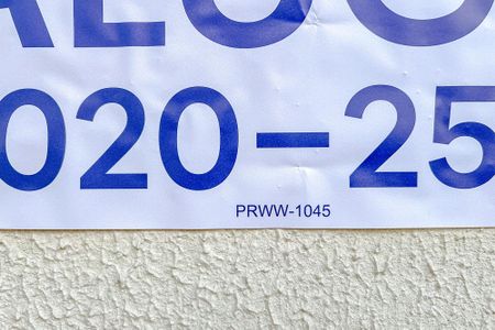 Apartamento à venda com 48m², 2 quartos e 1 vagaPRWW-1045