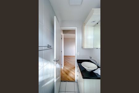 Banheiro de apartamento à venda com 2 quartos, 48m² em Chácara Califórnia, São Paulo