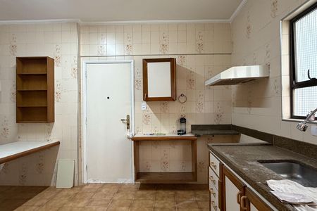 Cozinha de apartamento para alugar com 3 quartos, 157m² em Boqueirão, Santos