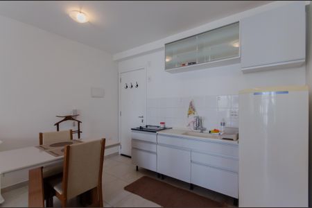 Cozinha de kitnet/studio para alugar com 1 quarto, 36m² em Cambuci, São Paulo