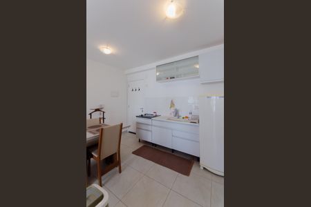 Cozinha de kitnet/studio para alugar com 1 quarto, 36m² em Cambuci, São Paulo