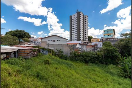 Casa à venda com 270m², 4 quartos e 2 vagas Casa à venda com 270m², 4 quartos e 2 vagasQuarto 2 - Vista