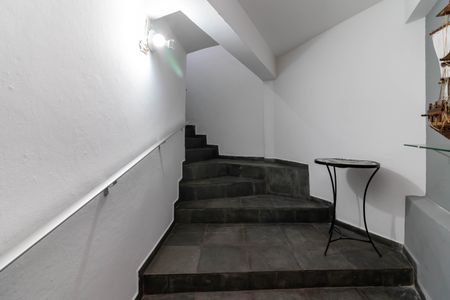 Casa à venda com 270m², 4 quartos e 2 vagas Casa à venda com 270m², 4 quartos e 2 vagasCorredor da Área de Lazer