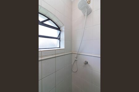 Casa à venda com 270m², 4 quartos e 2 vagas Casa à venda com 270m², 4 quartos e 2 vagasBanheiro 2