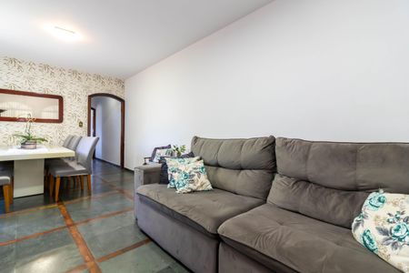 Casa à venda com 270m², 4 quartos e 2 vagasSala de Estar