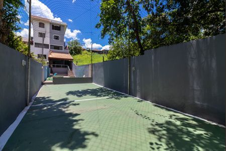 Casa à venda com 270m², 4 quartos e 2 vagas Casa à venda com 270m², 4 quartos e 2 vagasQuadra Esportiva