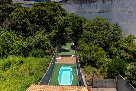 Casa à venda com 270m², 4 quartos e 2 vagas Casa à venda com 270m², 4 quartos e 2 vagasCozinha - Vista