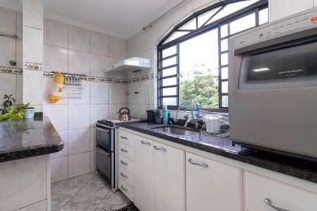 Casa à venda com 270m², 4 quartos e 2 vagas Casa à venda com 270m², 4 quartos e 2 vagasCozinha