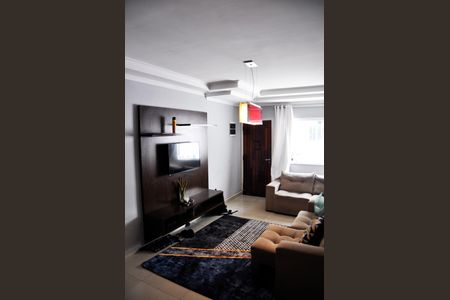 Casa para alugar com 2000m², 2 quartos e 2 vagas Casa para alugar com 2000m², 2 quartos e 2 vagasDetalhe - Sala