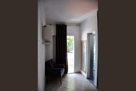 Casa para alugar com 2000m², 2 quartos e 2 vagas Casa para alugar com 2000m², 2 quartos e 2 vagasDetalhe - Quarto 02 com Suíte