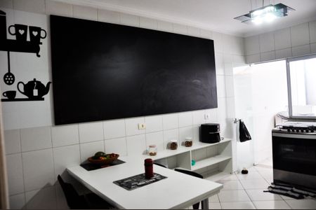 Casa para alugar com 2000m², 2 quartos e 2 vagas Casa para alugar com 2000m², 2 quartos e 2 vagasDetalhe - Cozinha