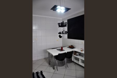 Casa para alugar com 2000m², 2 quartos e 2 vagas Casa para alugar com 2000m², 2 quartos e 2 vagasDetalhe - Cozinha