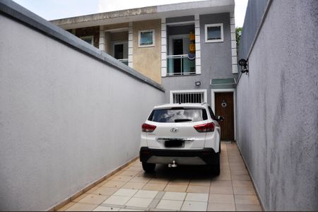 Casa para alugar com 2000m², 2 quartos e 2 vagas Casa para alugar com 2000m², 2 quartos e 2 vagasGaragem