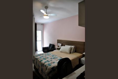 Casa para alugar com 2000m², 2 quartos e 2 vagas Casa para alugar com 2000m², 2 quartos e 2 vagasDetalhe - Quarto 01 com Suíte