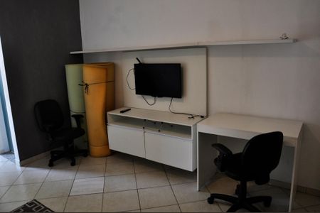 Casa para alugar com 2000m², 2 quartos e 2 vagas Casa para alugar com 2000m², 2 quartos e 2 vagasDetalhe - Quarto 02 com Suíte