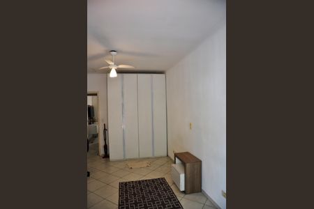 Casa para alugar com 2000m², 2 quartos e 2 vagas Casa para alugar com 2000m², 2 quartos e 2 vagasDetalhe - Quarto 02 com Suíte