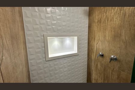Banheiro da Suíte de apartamento para alugar com 1 quarto, 38m² em Campo Belo, São Paulo