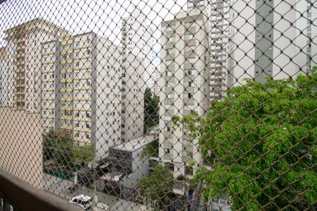 Apartamento para alugar com 28m², 1 quarto e 1 vaga Apartamento para alugar com 28m², 1 quarto e 1 vagaVista da Varanda do Quarto