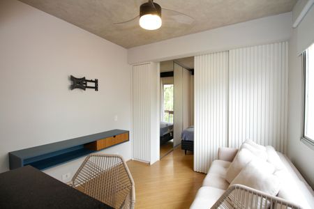 Apartamento para alugar com 28m², 1 quarto e 1 vaga Apartamento para alugar com 28m², 1 quarto e 1 vagaSala