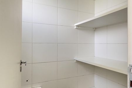 Apartamento para alugar com 81m², 3 quartos e 2 vagasCozinha e Área de Serviço