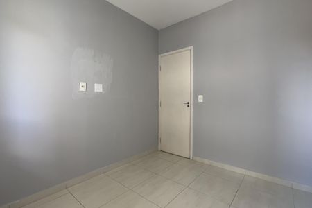 Apartamento para alugar com 81m², 3 quartos e 2 vagasQuarto 2