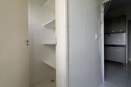 Apartamento para alugar com 81m², 3 quartos e 2 vagasCozinha e Área de Serviço