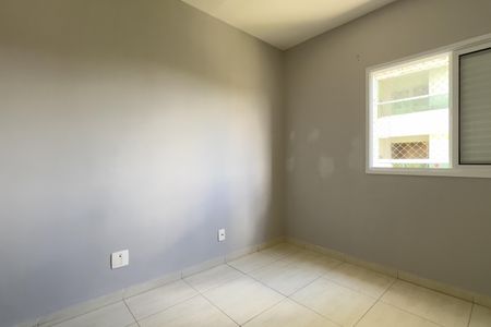 Apartamento para alugar com 81m², 3 quartos e 2 vagasQuarto 2