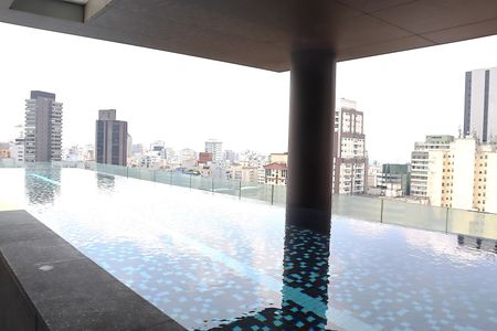 Studio à venda com 35m², 1 quarto e 1 vagaPiscina