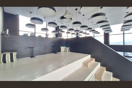 Apartamento para alugar com 30m², 1 quarto e 1 vaga Apartamento para alugar com 30m², 1 quarto e 1 vagaRooftop