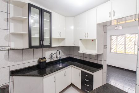 Casa para alugar com 110m², 2 quartos e 1 vagaCozinha