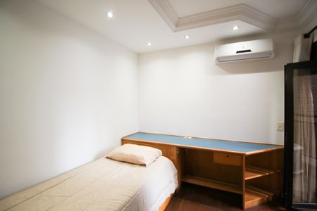 Apartamento para alugar com 130m², 3 quartos e 2 vagasQuarto 2