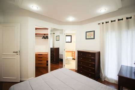 Apartamento para alugar com 130m², 3 quartos e 2 vagasSuíte 