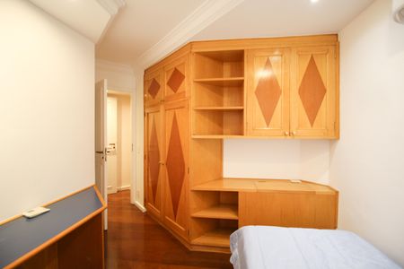 Apartamento para alugar com 130m², 3 quartos e 2 vagasQuarto 1