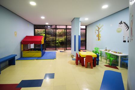 Apartamento para alugar com 130m², 3 quartos e 2 vagasBrinquedoteca