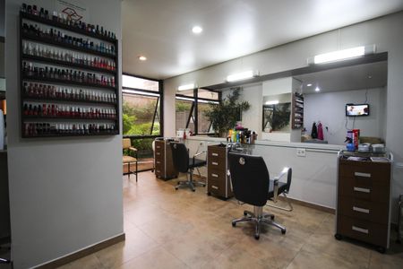 Apartamento para alugar com 130m², 3 quartos e 2 vagasÁrea comum - Salão de Beleza 