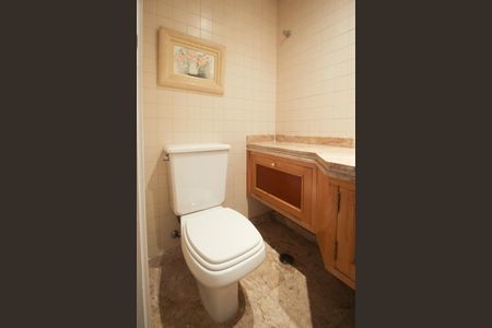 Apartamento para alugar com 130m², 3 quartos e 2 vagasLavabo