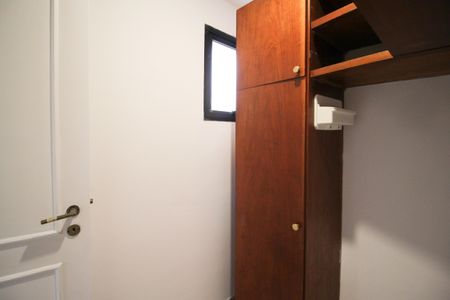 Apartamento para alugar com 130m², 3 quartos e 2 vagasQuarto de Serviço