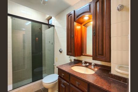 Apartamento para alugar com 91m², 2 quartos e 1 vagaBanheiro Corredor