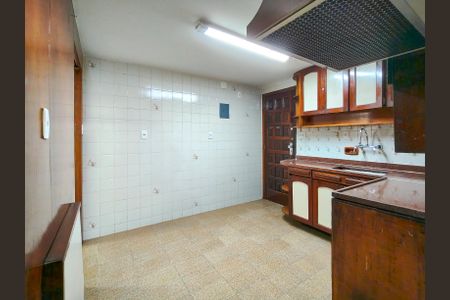 Apartamento para alugar com 91m², 2 quartos e 1 vagaCozinha