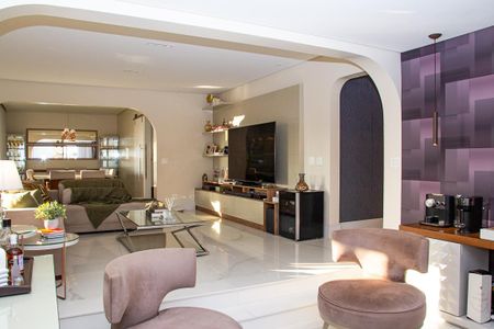 Sala de apartamento à venda com 3 quartos, 215m² em Jardim Avelino, São Paulo
