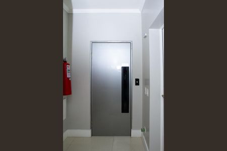 Área comum de apartamento à venda com 3 quartos, 215m² em Jardim Avelino, São Paulo