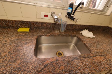 Casa para alugar com 126m², 2 quartos e 2 vagasCozinha - Pia