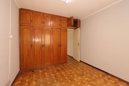 Casa para alugar com 126m², 2 quartos e 2 vagasQuarto 1
